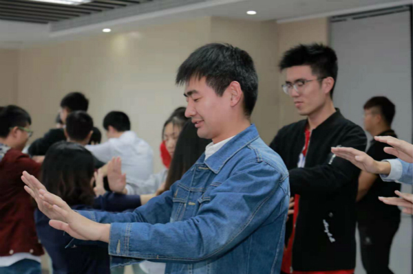 7a04affe6bbc4863b2c1ec07aaecef87